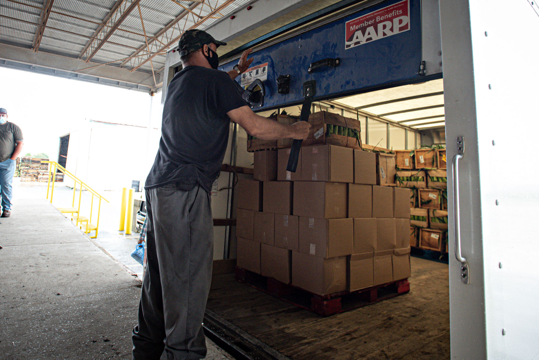 080120_nws_fooddrive